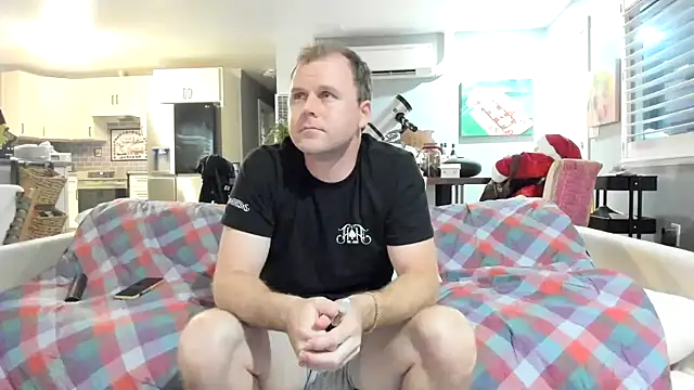 Studmuffin4you online show from February 3, 2026, 6:22 am