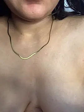 missmisha01 online show from February 8, 2026, 3:21 pm