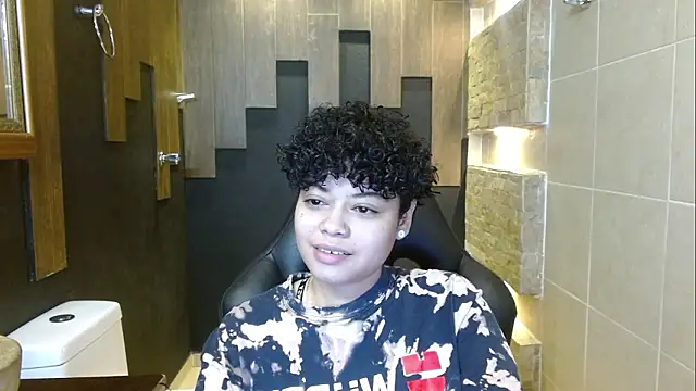 Sasha Venom online show from February 5, 2026, 11:33 pm