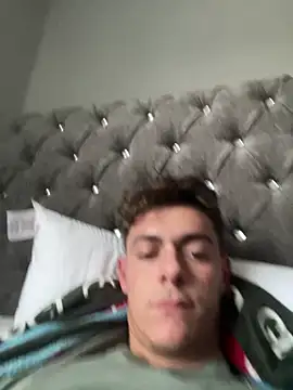 Snapshot of naughty-nath chatting on December 17, 2025, 2:55 pm naughty-nath online show from December 17, 2025, 2:55 pm