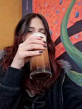 Candy Woman  online show from January 15, 2026, 9:29 pm