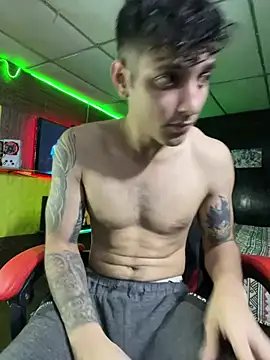 JustynAle2025 online show from March 3, 2026, 6:48 pm