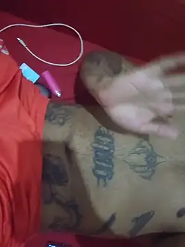 Snapshot of ykaromen chatting on December 18, 2025, 1:11 am ykaromen online show from December 18, 2025, 1:11 am