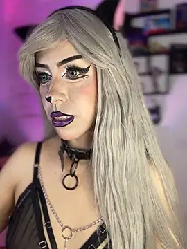 Sky Girl LS online show from February 18, 2026, 5:05 am