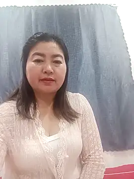 Snapshot of Jumi_livesexy chatting on February 22, 2026, 2:41 pm Jumi livesexy online show from February 22, 2026, 2:41 pm