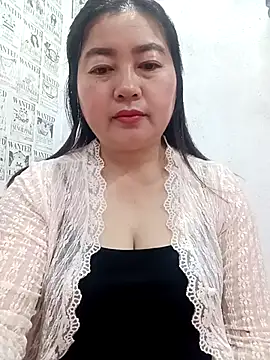 Snapshot of Jumi_livesexy chatting on March 2, 2026, 10:38 pm Jumi livesexy online show from March 2, 2026, 10:38 pm