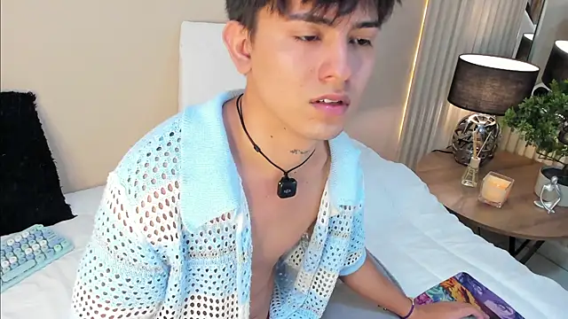 Thristan Leones online show from April 4, 2026, 5:36 am