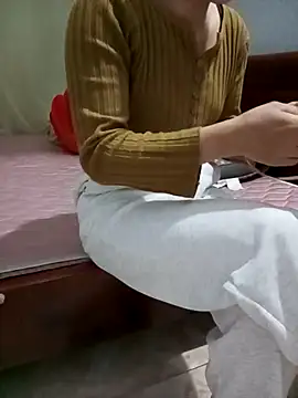 Sweet-Berryy online show from February 8, 2026, 1:09 pm