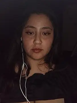 Snapshot of Karrrmika chatting on March 3, 2026, 4:08 am Karrrmika online show from March 3, 2026, 4:08 am