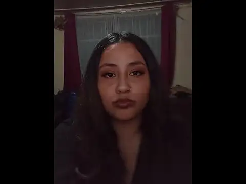 Snapshot of Karrrmika chatting on April 7, 2026, 4:58 am Karrrmika online show from April 7, 2026, 4:58 am