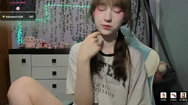 Snapshot of Yoonhee_ki chatting on July 3, 2026, 12:22 pm Yoonhee ki online show from July 3, 2026, 12:22 pm
