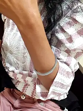 Snapshot of Anjali680 chatting on February 11, 2026, 4:12 am Anjali680 online show from February 11, 2026, 4:12 am
