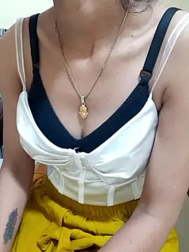 Anjali680 online show from February 19, 2026, 3:58 am