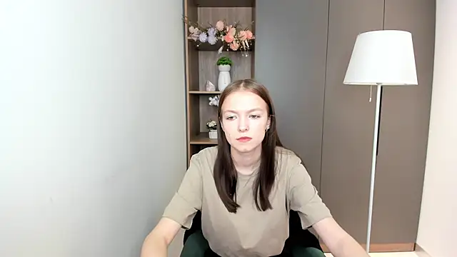 TawnaSeda online show from December 20, 2025, 3:09 am