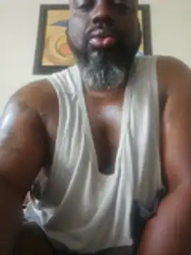 Snapshot of ceedevon13 chatting on July 6, 2026, 2:13 pm ceedevon13 online show from July 6, 2026, 2:13 pm