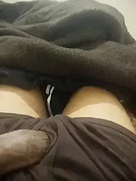 jhonysinc21 online show from February 9, 2026, 5:44 pm