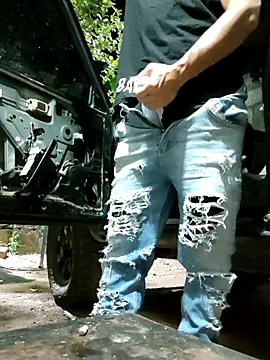 Snapshot of PIGHIGHDIRTY_p0 chatting on February 4, 2026, 5:13 am PIGHIGHDIRTY p0 online show from February 4, 2026, 5:13 am