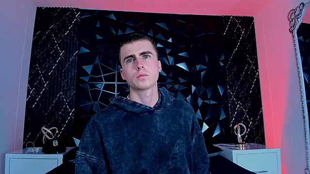 SpaceBoy1 online show from February 13, 2026, 9:04 pm