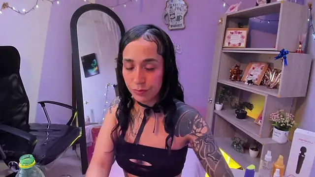 Snapshot of StaceyLeee chatting on January 31, 2026, 7:56 pm StaceyLeee online show from January 31, 2026, 7:56 pm