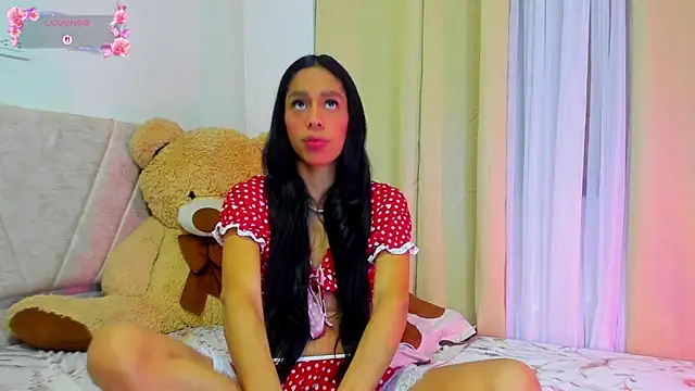 Snapshot of misty_noire chatting on May 1, 2026, 2:11 pm misty noire online show from May 1, 2026, 2:11 pm