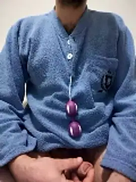 locuritasiempre online show from January 5, 2026, 6:33 pm