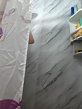 luis8558 online show from March 25, 2026, 10:03 am