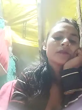 Cuty priti online show from February 9, 2026, 4:38 pm