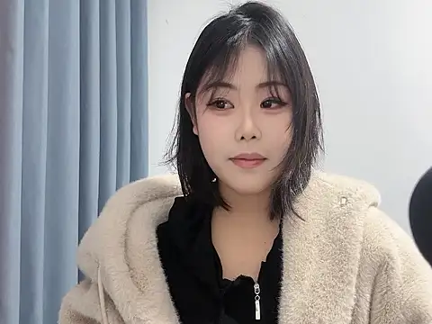 smalldaisy online show from December 20, 2025, 6:27 am