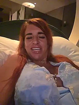 LaLynn online show from June 26, 2026, 2:28 am