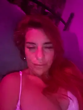 LaLynn online show from July 23, 2026, 12:13 am