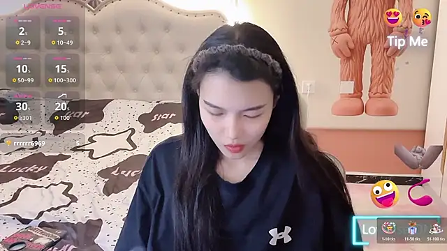 zhnmjx2025 online show from April 9, 2026, 3:18 pm