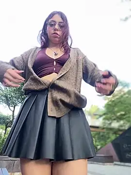 CamiTeaseX  online show from April 19, 2026, 12:17 pm