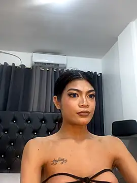 AveryCy online show from December 20, 2025, 9:28 pm