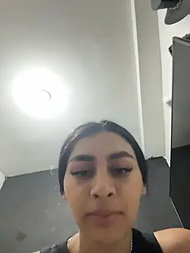 ManuelaEvans  online show from February 11, 2026, 2:11 am