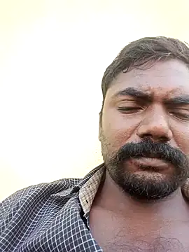 Snapshot of Tamilpaiyan07 chatting on June 2, 2026, 2:33 am Tamilpaiyan07 online show from June 2, 2026, 2:33 am
