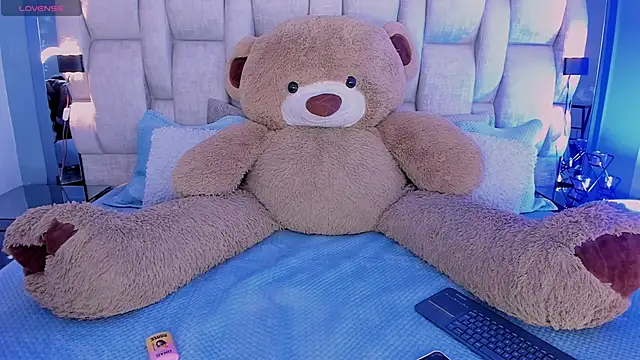  PaulinaDoll  online show from March 21, 2026, 4:03 am