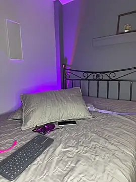 JennaMilf  online show from February 14, 2026, 6:41 pm