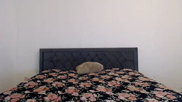 Stella John online show from September 23, 2025, 5:58 am