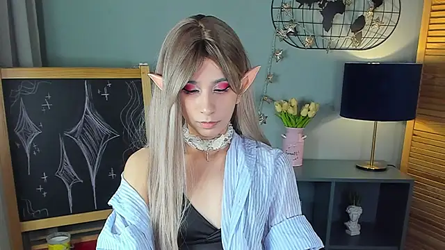 lesilos online show from March 17, 2026, 1:41 am