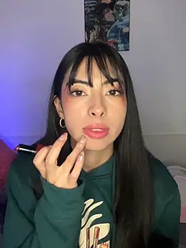 junorise23 online show from March 28, 2026, 4:35 am