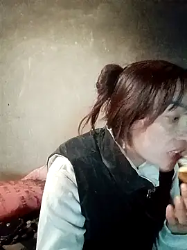 boiboi001 online show from January 14, 2026, 5:11 am