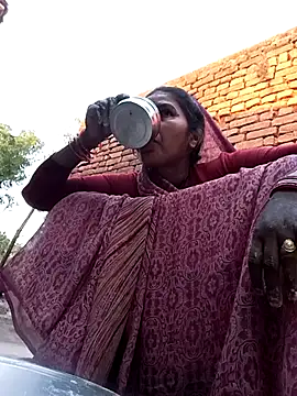 Snapshot of Rakhi_cut chatting on February 16, 2026, 1:48 am Rakhi cut online show from February 16, 2026, 1:48 am