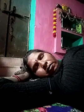 Snapshot of Rakhi_cut chatting on March 4, 2026, 4:26 pm Rakhi cut online show from March 4, 2026, 4:26 pm