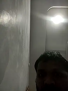 Snapshot of hydhunk26 chatting on January 6, 2026, 5:39 pm hydhunk26 online show from January 6, 2026, 5:39 pm