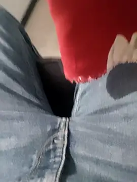 hydhunk26 online show from April 24, 2026, 8:11 pm