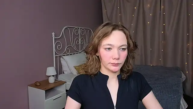NovaEva  online show from May 22, 2026, 12:08 am