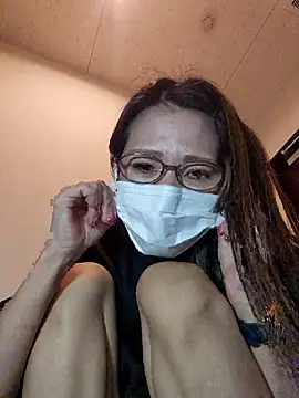 tomatocjin124 online show from April 27, 2026, 1:36 am