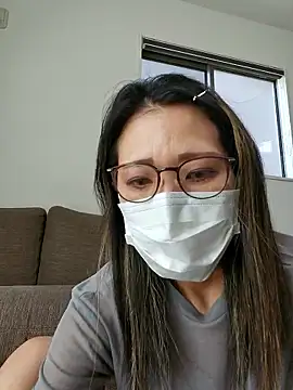 tomatocjin124 online show from April 28, 2026, 2:49 am