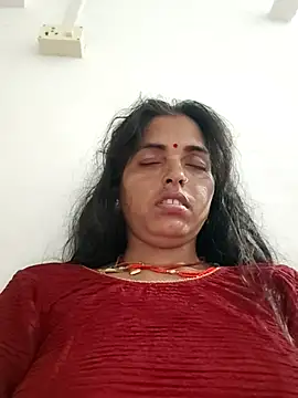 Snapshot of Mahima_rani34 chatting on July 28, 2026, 11:15 pm Mahima rani34 online show from July 28, 2026, 11:15 pm