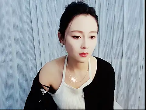 HCOCO online show from January 8, 2026, 12:33 pm